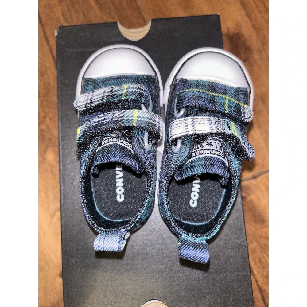 Converse CTAS 2V OX - DragonScale/Navy/White - A09327F‎ - Infant Size 4 NIB